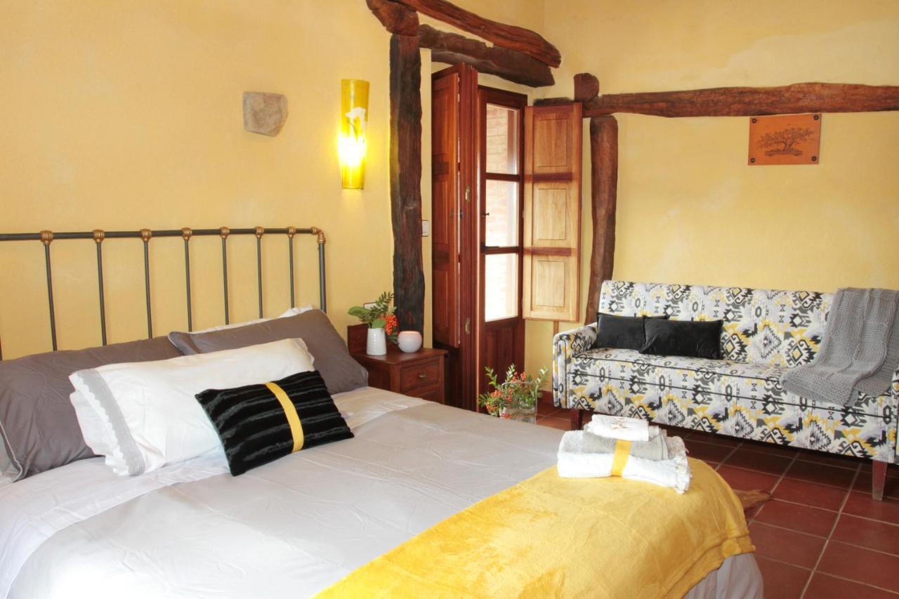 Casa De Piedra Villa Valderrueda Exterior photo